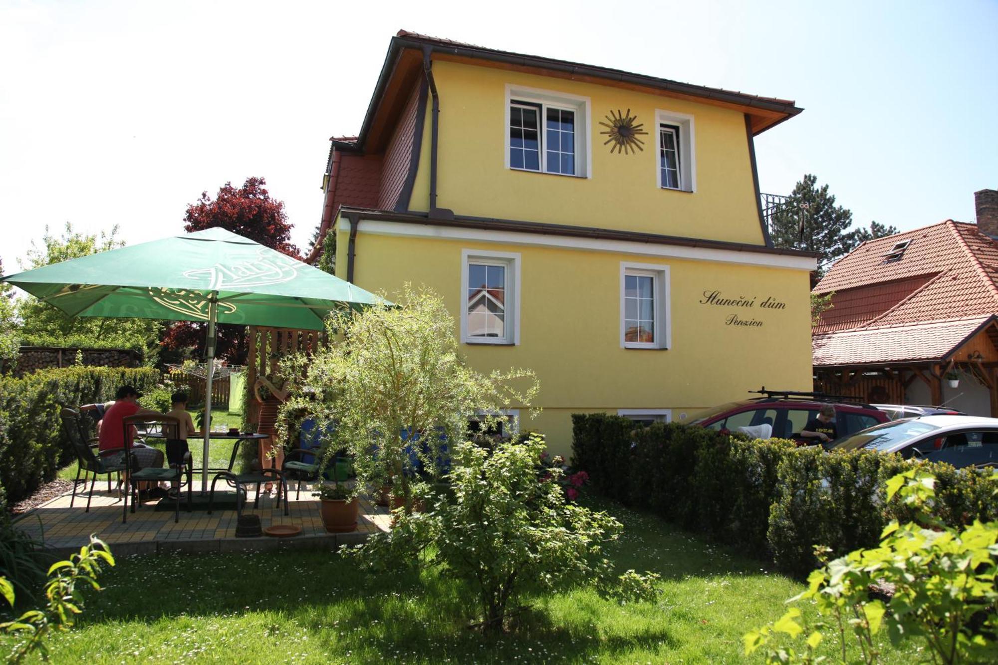 Slunecni Dum Cesky Krumlov Bagian luar foto